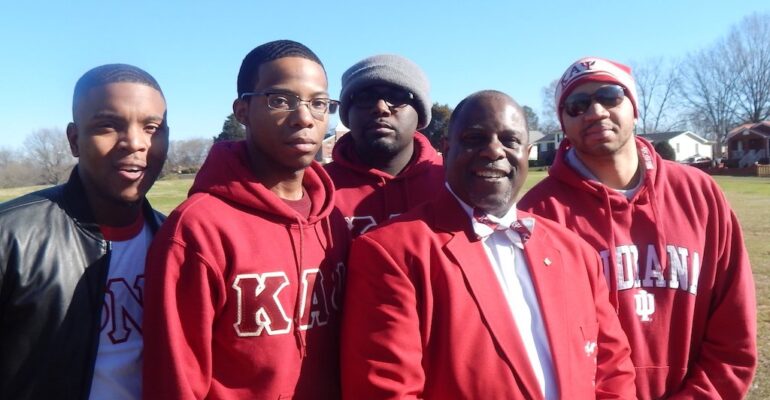 5-Kappa-Alpha-Psi-frat-brothers_South-Pratt-3-14-17